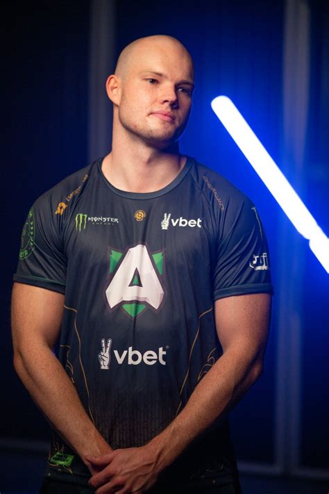 limmp dota 2|Linus Blomdin (@LimmpDota) / Twitter.